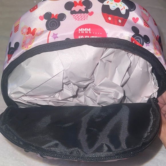 ❤️NEW!!!❤️ RARE! Disney Minnie Mouse Pink Backpack. main image 9